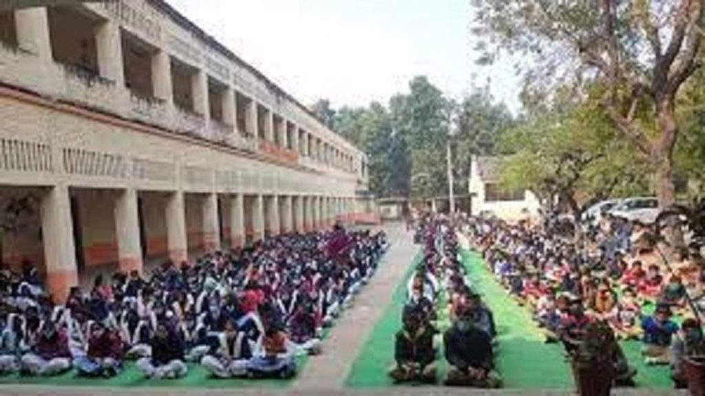 Ancient teacher-pupil congregation