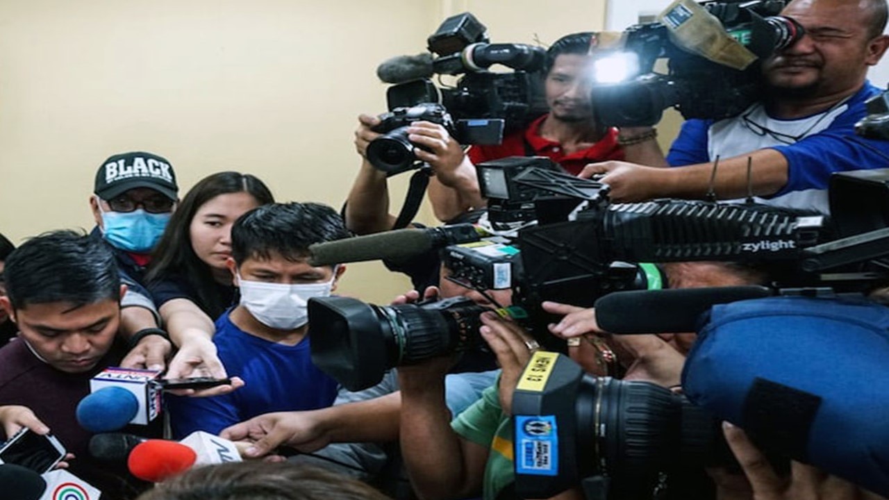 Media personnel at risk