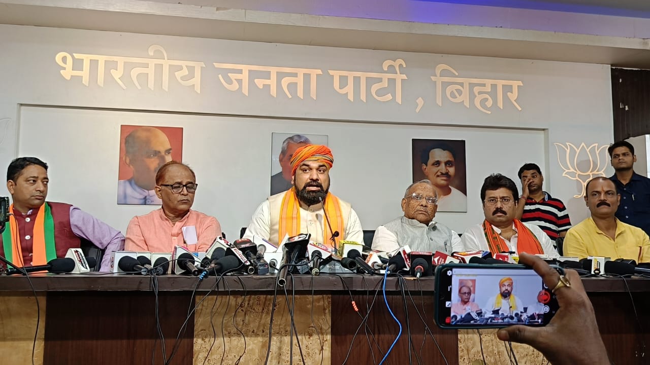 Bihar BJP President said, the state government is running on 'cut and paste'. The achievement of 'arrogant coalition' government, lathi on asking for job and firing on asking for electricity. Anniversary of government, death anniversary of development and anniversary of good governance