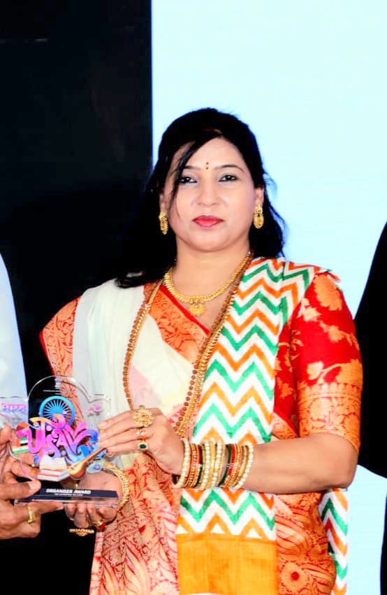 daughter of champaran in dubai